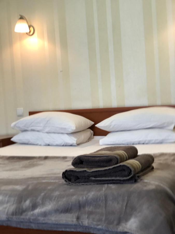 Otel 